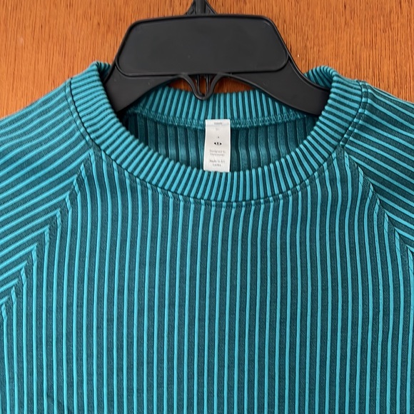 NWT LULULEMON Rest Less Pullover Top - Picture 2 of 5